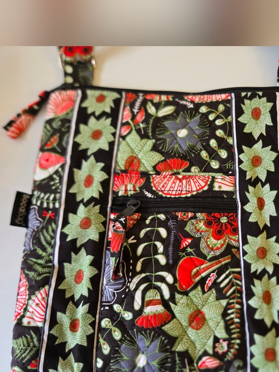bocabag Handbags - Floral Patchwork Cosmetic Pouch in Black, Green & Red